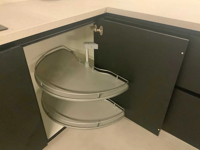 Novellini nove kuadra 2.0 showroom keuken hoekopstelling - afbeelding 8 van  33