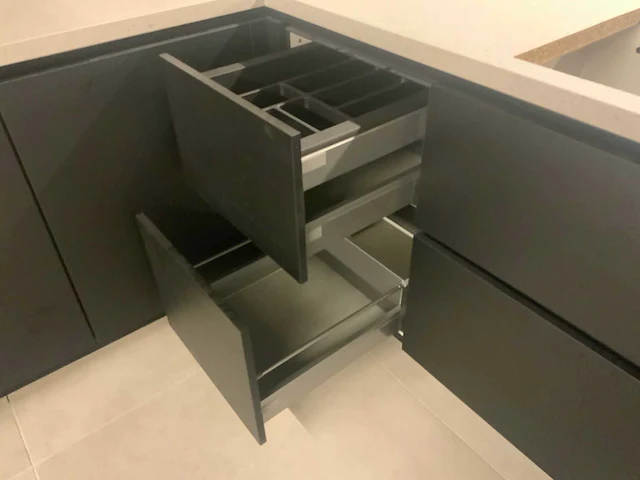 Novellini nove kuadra 2.0 showroom keuken hoekopstelling - afbeelding 9 van  33