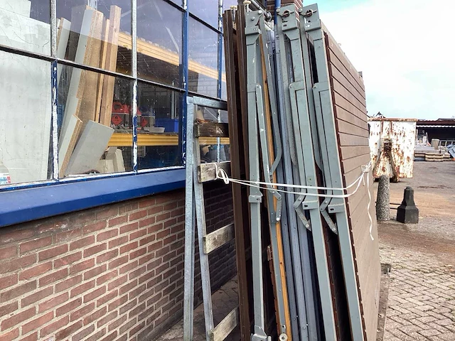 Novoferm - 2375 x 2250 millimeter - window frames & doors (7x) - afbeelding 4 van  5