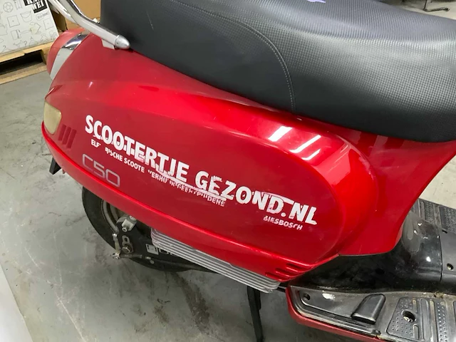 Novox c50 elektrische snorfiets & snorscooter - afbeelding 4 van  16