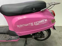 Novox c50 elektrische snorscooter - afbeelding 9 van  13