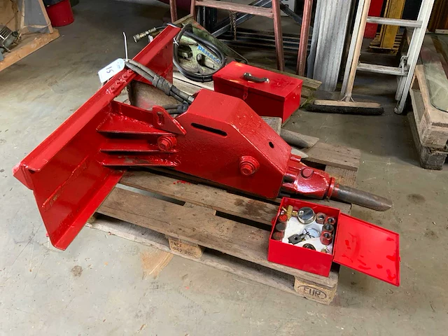Npk - schranklader hydraulische sloophamer - afbeelding 1 van  5