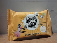 (ns materiaal) ± 1020 pakjes hygienische handdoekjes, marcel's green soap, vanilla & cherry blossom - afbeelding 1 van  6