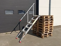 (ns materiaal) 2x aanbouw steigertrap, altrex, 2014 - afbeelding 1 van  13