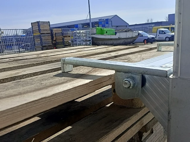 (ns materiaal) 2x aanbouw steigertrap, altrex, 2014 - afbeelding 12 van  13