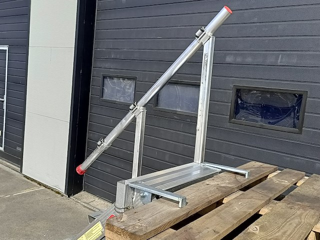 (ns materiaal) 2x aanbouw steigertrap altrex, 2014 - afbeelding 13 van  13