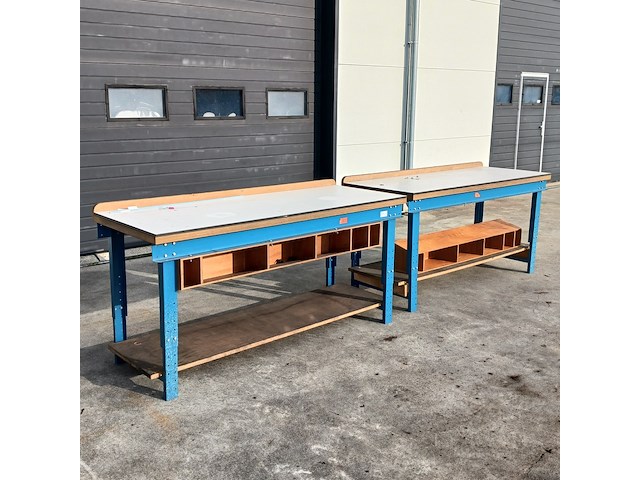 (ns materiaal) 2x werkbank - afbeelding 1 van  12