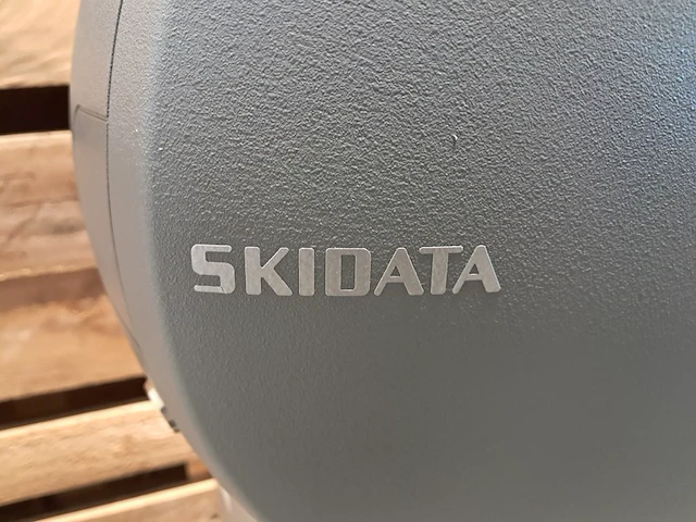(ns materiaal) 3x slagboom poort skidata, barrier.gate, bouwjaar 2020 - afbeelding 5 van  10