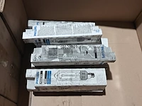 (ns materiaal) ± 46 lagedruk natriumdamplampen, philips, master sox-e 18w - afbeelding 6 van  6