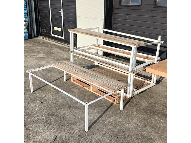 (ns materiaal) 4x lockerkast met bankjes - afbeelding 13 van  24
