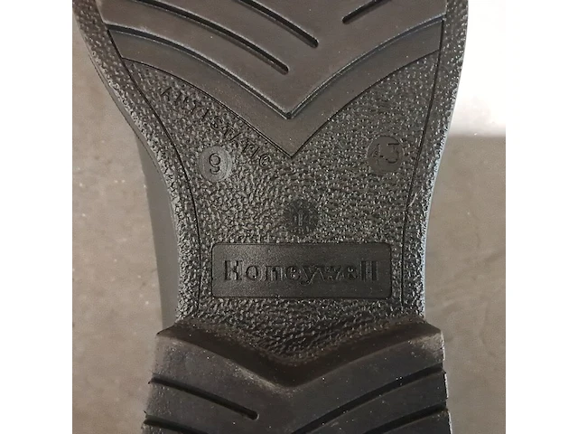 (ns materiaal) 8x werkschoenen/laarzen - afbeelding 15 van  26