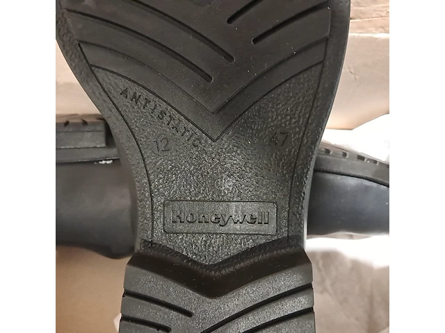 (ns materiaal) 8x werkschoenen/laarzen - afbeelding 19 van  26