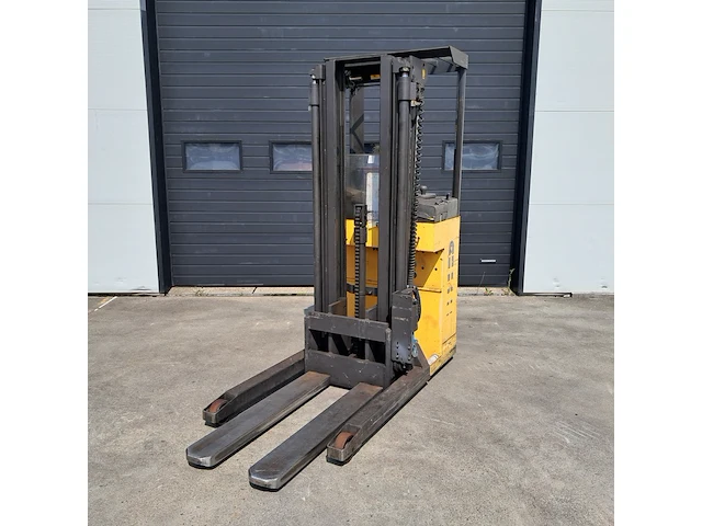 (ns materiaal) elektrische reachtruck , atlet, a/atf/100dtfvjn400, 2006 - afbeelding 1 van  16