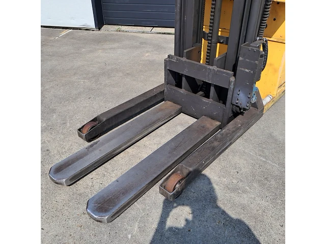 (ns materiaal) elektrische reachtruck , atlet, a/atf/100dtfvjn400, 2006 - afbeelding 7 van  16