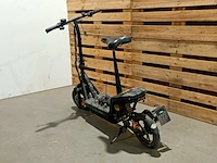 (ns materiaal) elektrische vouw scooter - afbeelding 2 van  8