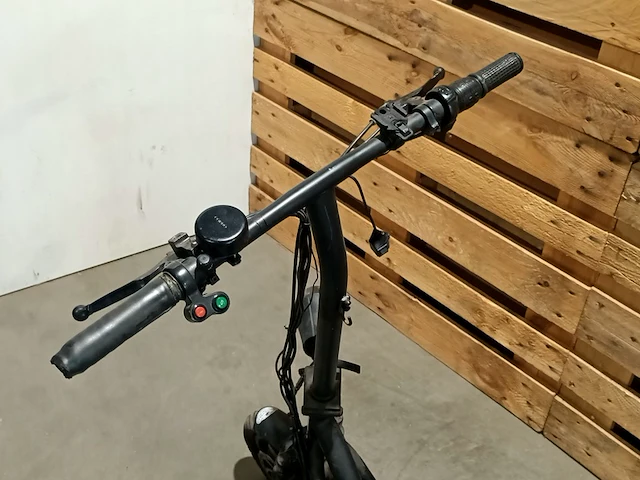 (ns materiaal) elektrische vouw scooter - afbeelding 4 van  8