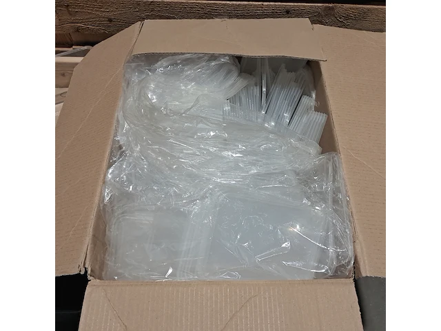 (ns materiaal) geldbeurzen, organizers en plastic dekseltjes - afbeelding 5 van  18