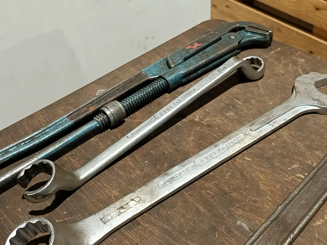 (ns materiaal) gereedschapskar, gedore, gevuld met diverse gereedschap - afbeelding 6 van  12