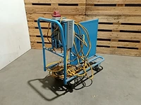 (ns materiaal) mobiele acculader - afbeelding 4 van  6