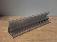 (ns materiaal) partij inzetbakjes, rako, incl. bak met plastic clips - afbeelding 2 van  11