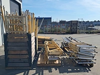 (ns materiaal) partij steigeronderdelen, wienese - afbeelding 9 van  15