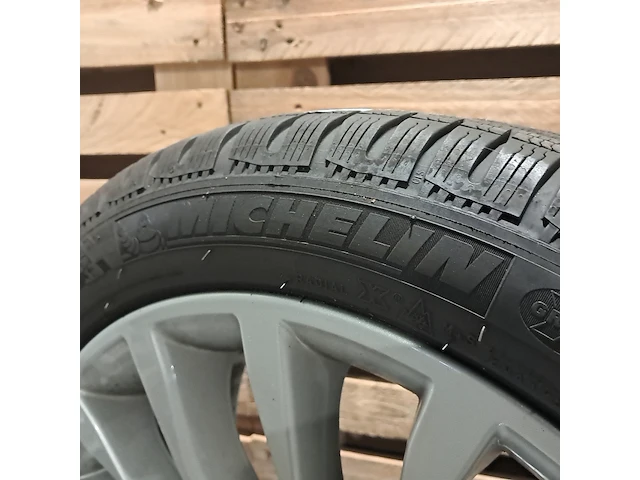 (ns materiaal) set winterbanden, michelin, pilot alpine pa4, incl. velgen, bmw - afbeelding 5 van  11