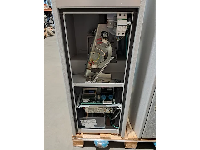(ns materiaal) slagboomsysteem skidata | automatic systems - afbeelding 15 van  24