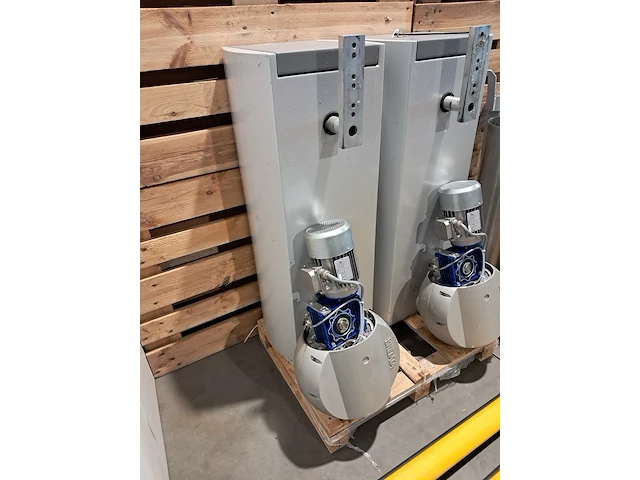 (ns materiaal) slagboomsysteem skidata | automatic systems - afbeelding 19 van  24