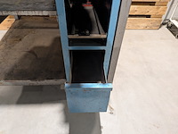 (ns materiaal) werkbank met bankschroef, incl. inhoud - afbeelding 8 van  11