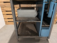 (ns materiaal) werkbank met bankschroef, incl. inhoud - afbeelding 9 van  11