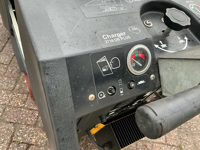 Nss charger 2716 db plus polijstmachine - afbeelding 3 van  17