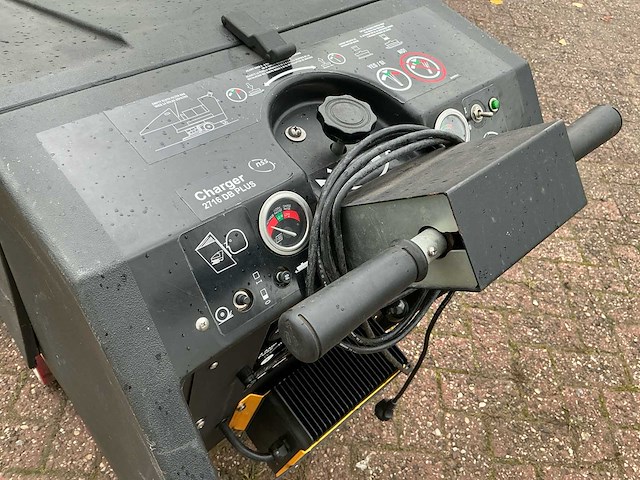 Nss charger 2716 db plus polijstmachine - afbeelding 15 van  15