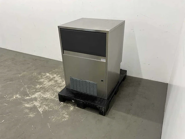 N.t.f. - slf 355a-q - schilferijsmachine - afbeelding 1 van  9
