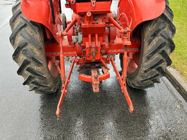 Nuffield - 4dm universal four - vintage tractor - 1957 - afbeelding 9 van  12