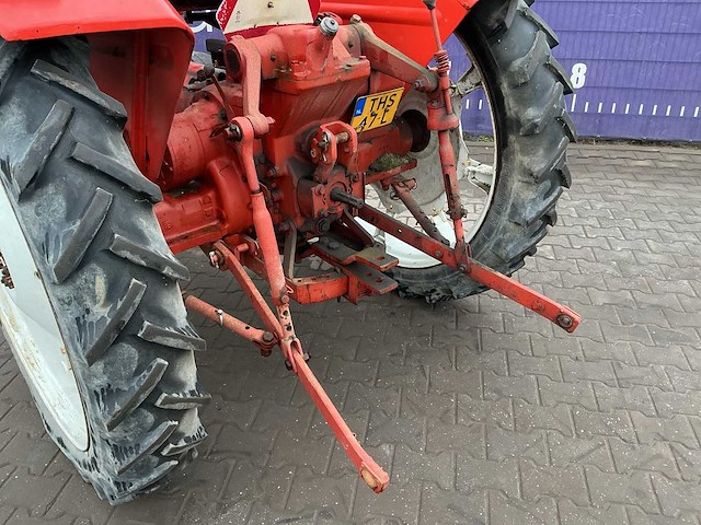 Nuffield 3/45 oldtimer tractor - afbeelding 2 van  14