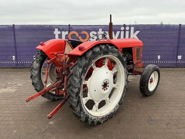 Nuffield 3/45 oldtimer tractor - afbeelding 9 van  14