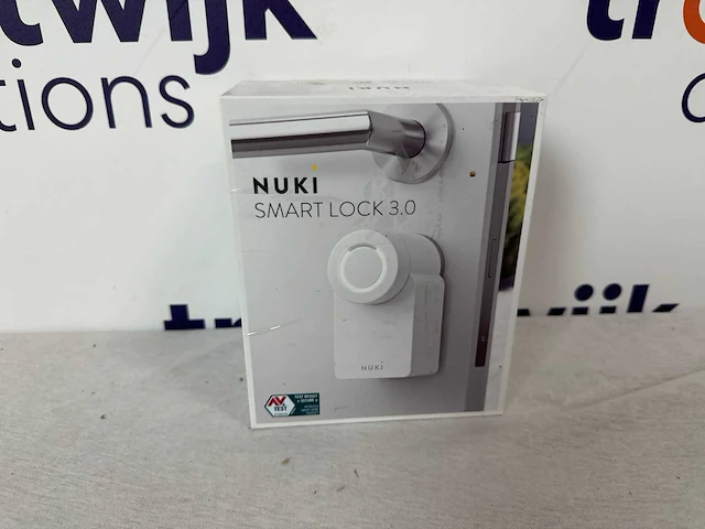 Nuki smart lock 3.0 elektrisch deurslot - slim slot - afbeelding 2 van  3