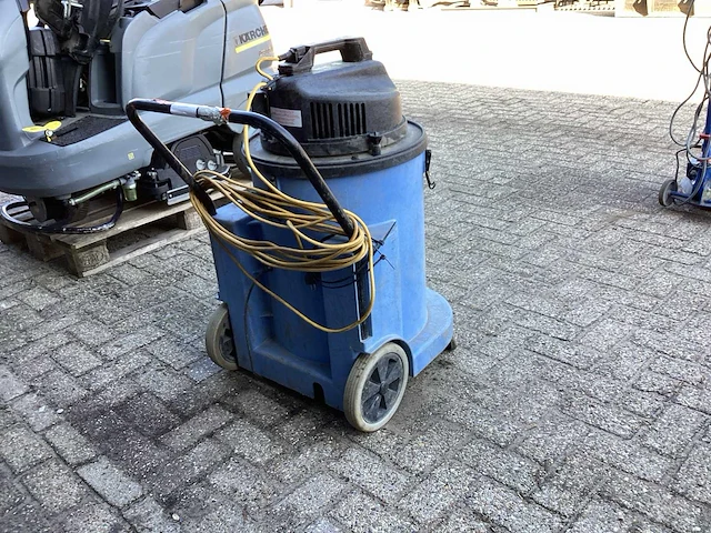 Numatic industriële stofzuiger - afbeelding 3 van  8