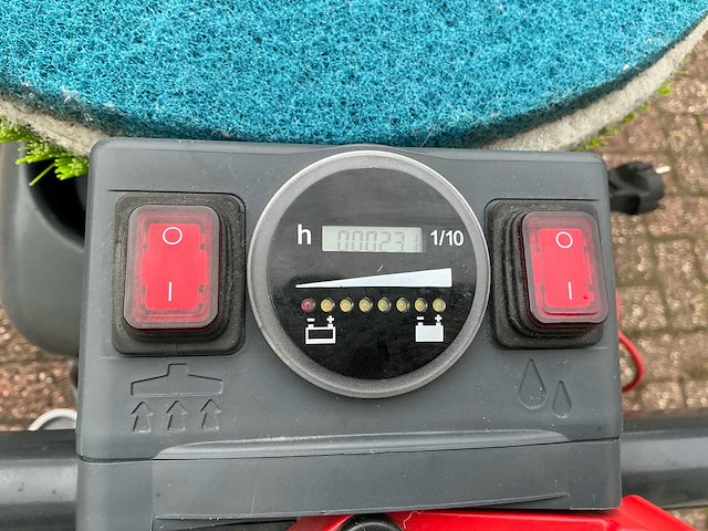 Numatic tgb3045/55 schrob-zuigmachine - afbeelding 13 van  21