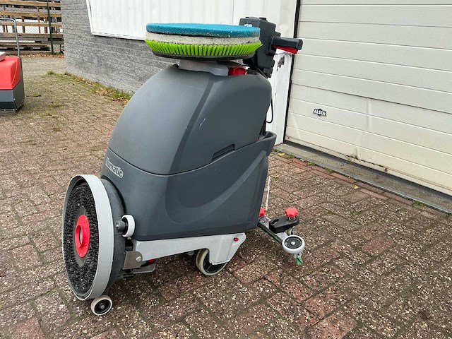 Numatic tgb3045/55 schrob-zuigmachine - afbeelding 12 van  21