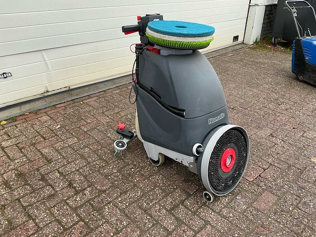 Numatic tgb3045/55 schrob-zuigmachine - afbeelding 16 van  21