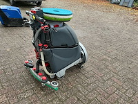 Numatic tgb3045/55 schrob-zuigmachine - afbeelding 18 van  21