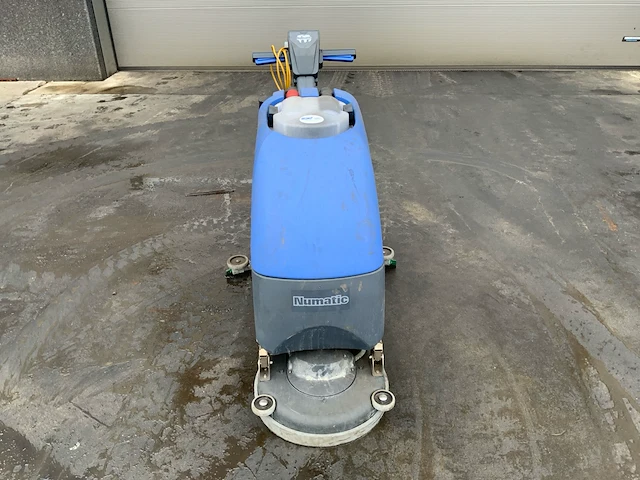 Numatic ttb4045/100 schrob-zuigmachine - afbeelding 2 van  6