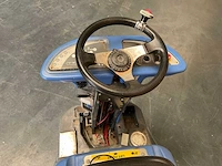 Numatic ttv 678/300t zelfrijdende vloerreiniger - afbeelding 2 van  12