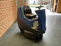 Numatic ttv 678/300t zelfrijdende vloerreiniger - afbeelding 6 van  12
