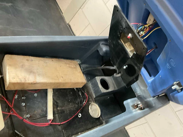 Numatic ttv 678/300t zelfrijdende vloerreiniger - afbeelding 2 van  11