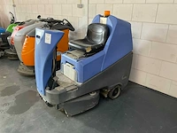 Numatic ttv 678/300t zelfrijdende vloerreiniger - afbeelding 1 van  11