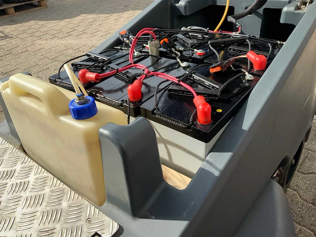 Numatic ttv678/300t zelfrijdende schrobmachine - afbeelding 11 van  20