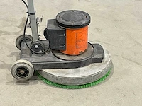 Numatic vloermachine - afbeelding 5 van  7