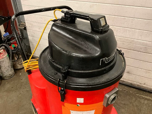 Numatic wvd1800-dh-2 industriële stofzuiger - afbeelding 4 van  5